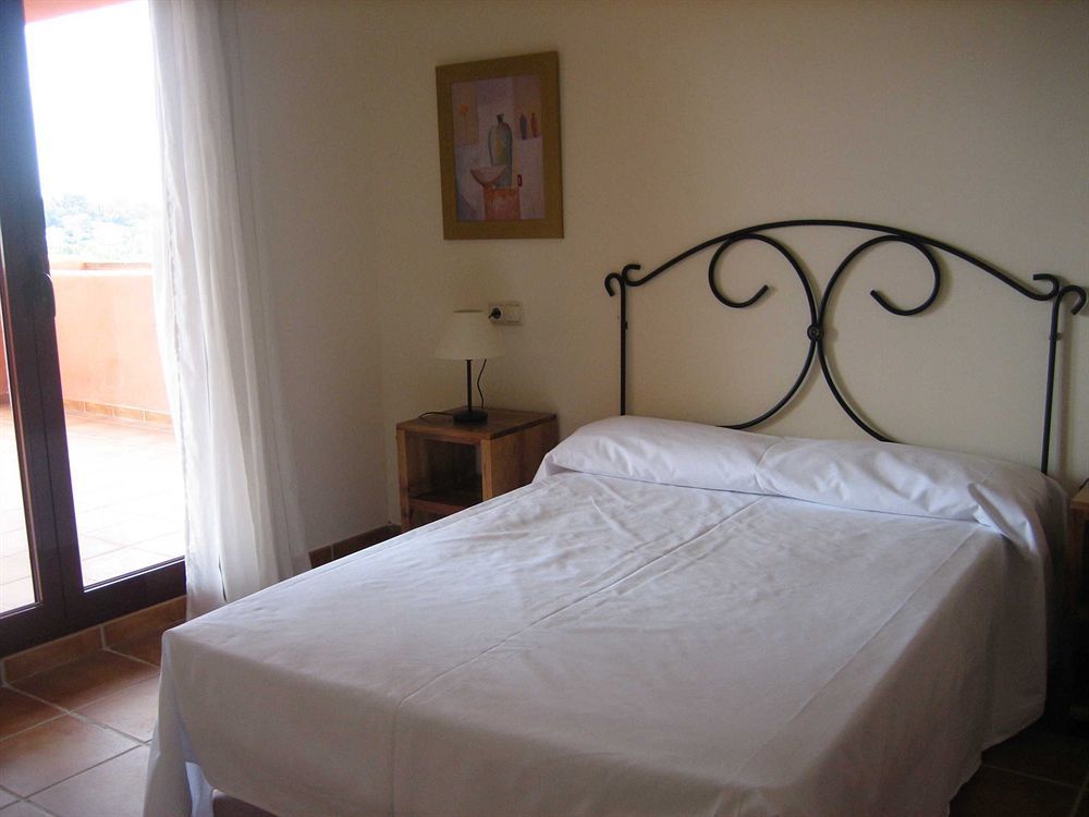 Royal Suites Marbella 贝纳阿维斯 外观 照片