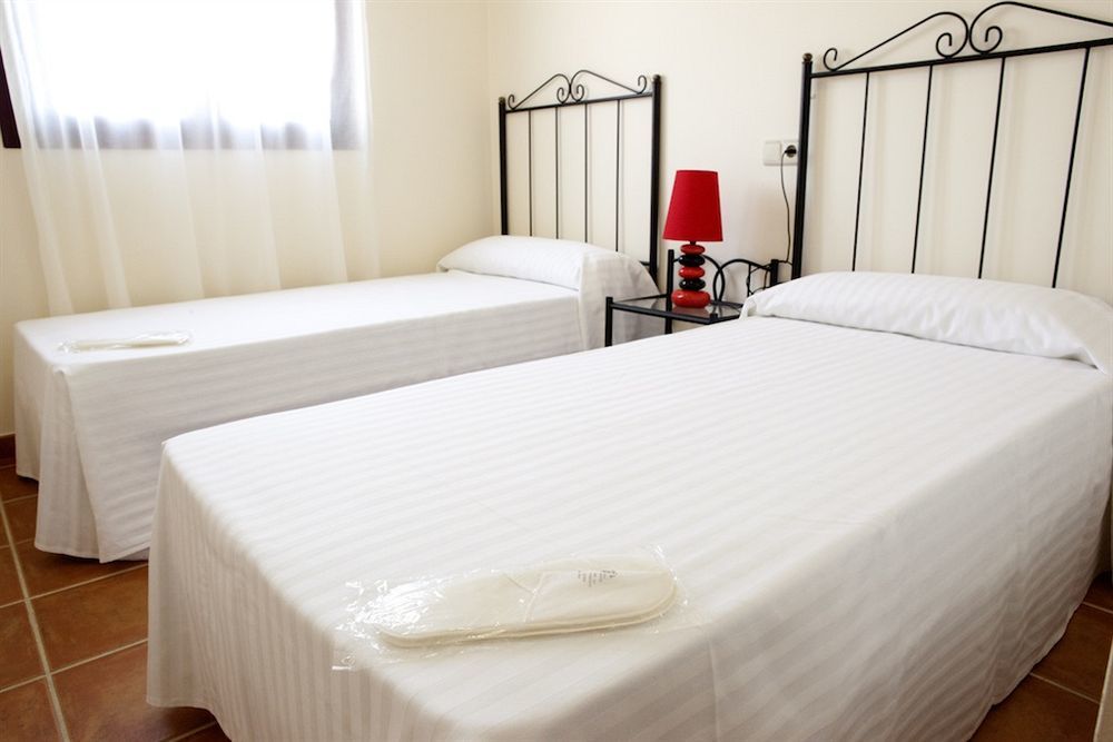Royal Suites Marbella 贝纳阿维斯 外观 照片