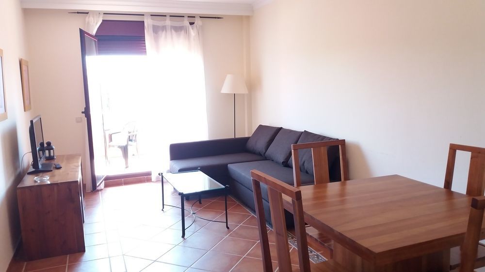Royal Suites Marbella 贝纳阿维斯 外观 照片