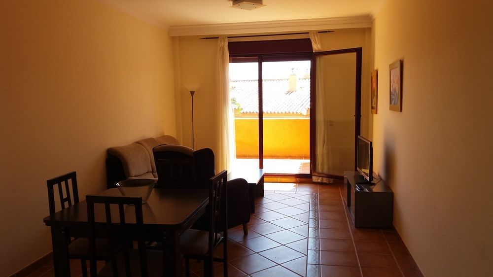 Royal Suites Marbella 贝纳阿维斯 外观 照片